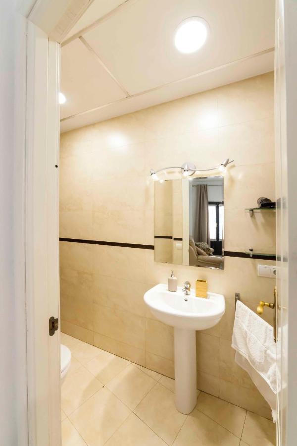 סביליה Jdcbd - Peaceful Double Bedroom Apartment In City Centre מראה חיצוני תמונה