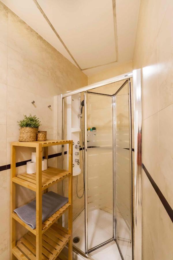 סביליה Jdcbd - Peaceful Double Bedroom Apartment In City Centre מראה חיצוני תמונה